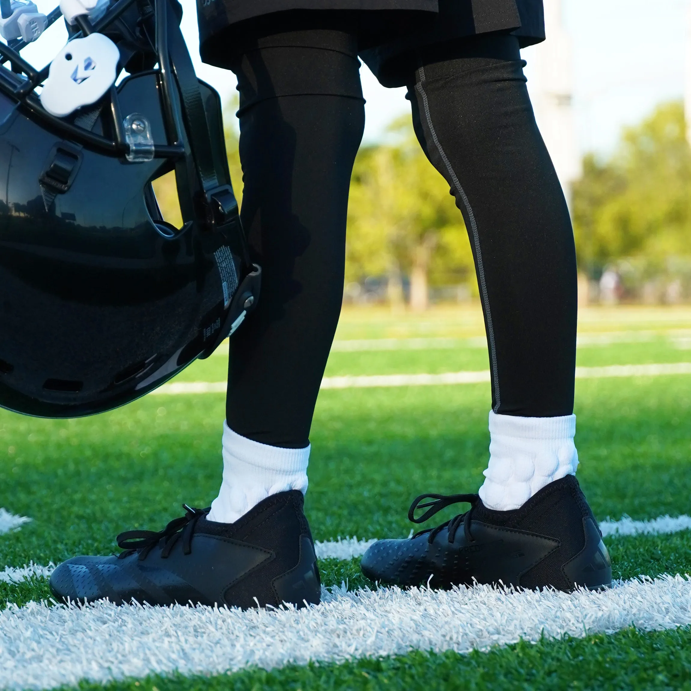 Hue Red Football Padded Short Kids Socks