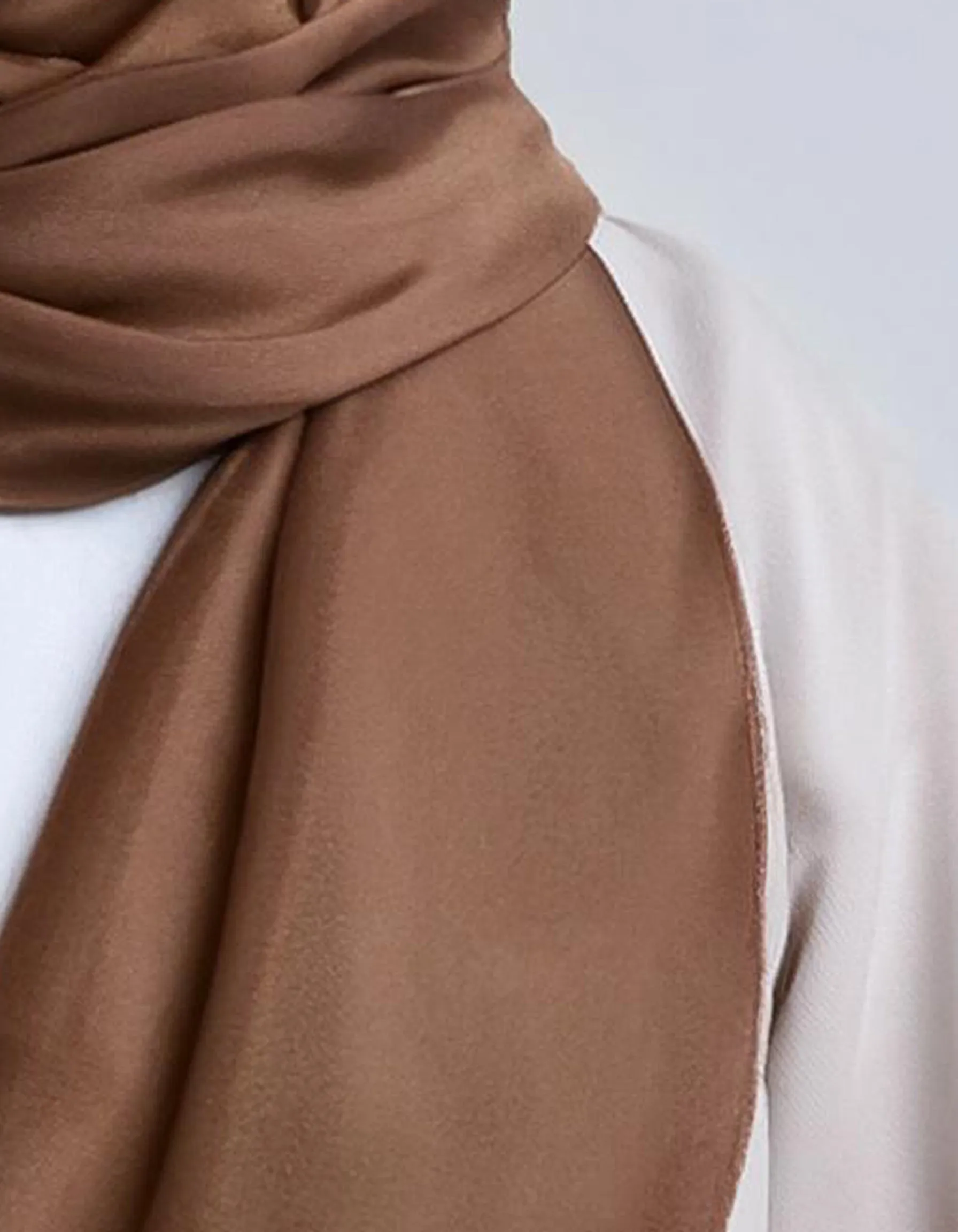 Mocha Brown Crinkle Hijab