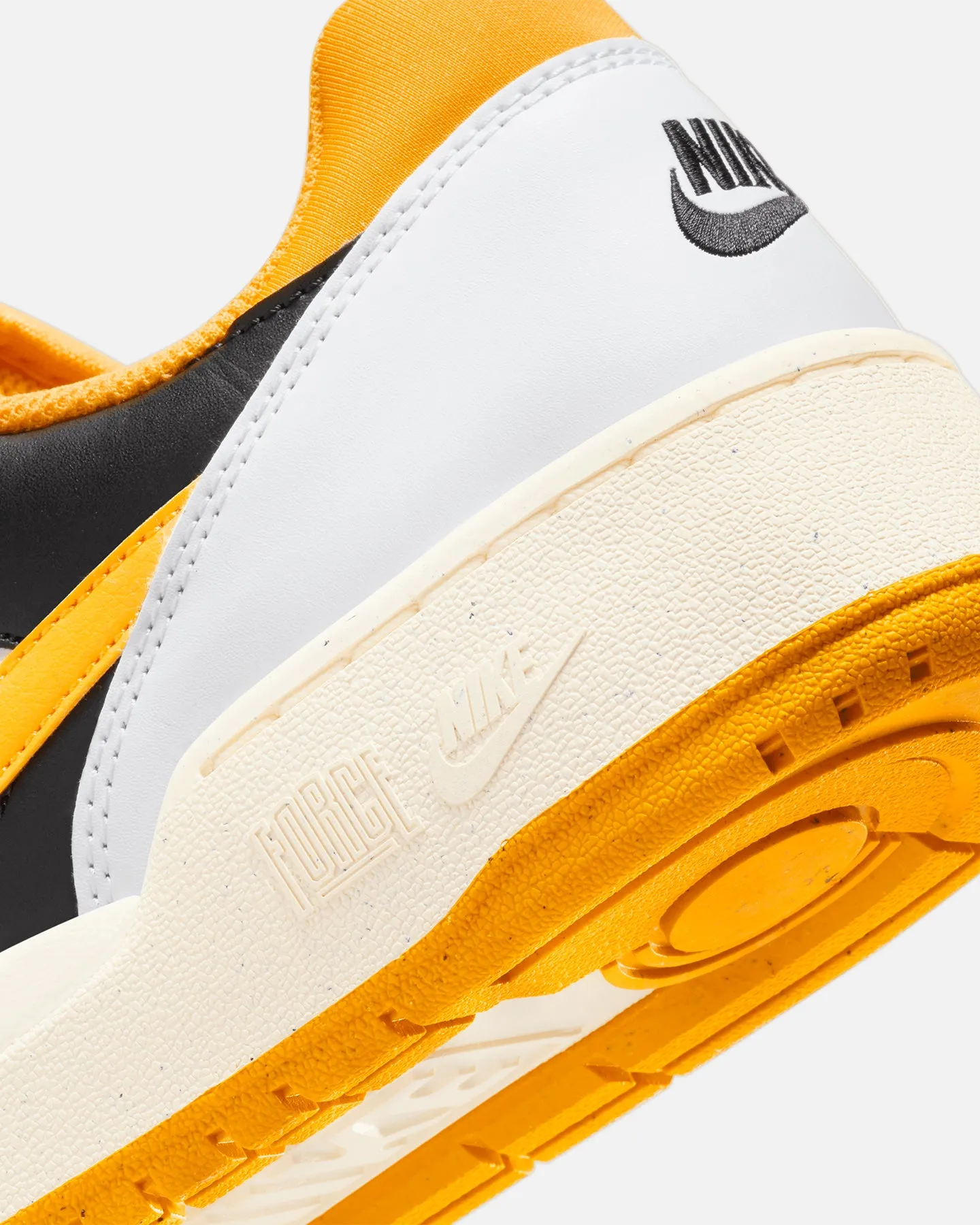 Nike Full Force Low White/Gold