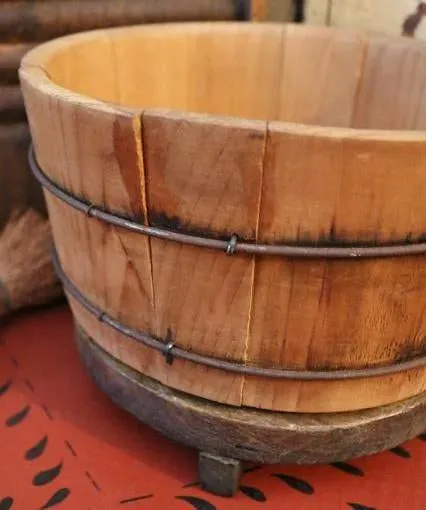 Old Staved Bucket Washday Gathering
