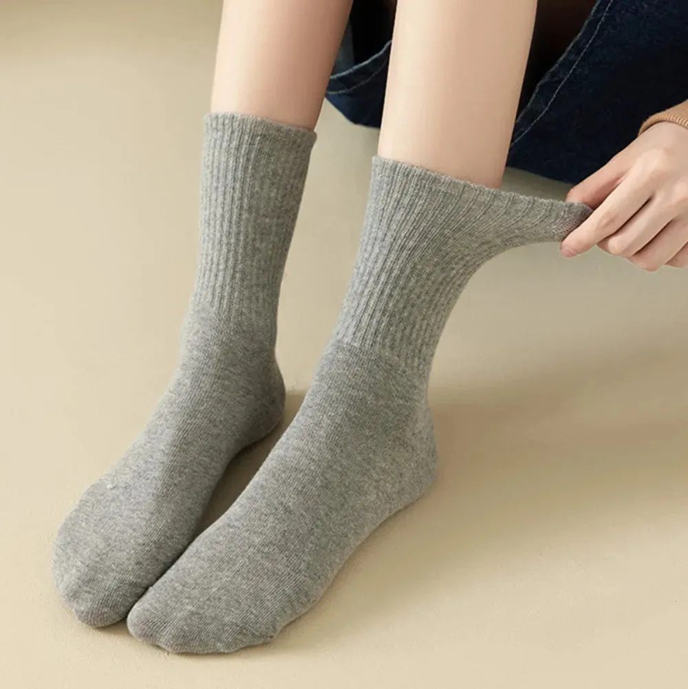 Sohiwoo Fashion Stirped Cotton Socks for Women Men Breathable Middle Tube Socks Solid Color White Black Sports Crew Socks Stockings