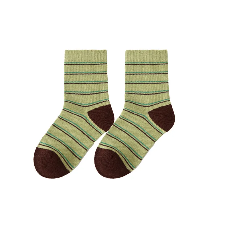 Sweetnana 5-Pack Children's Cotton Socks for Autumn and Winter, Color Block Stripes, Daily Casual Style, Colorful, Warm, Thick, Mid-calf Socks.