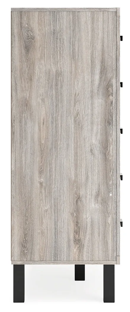 Vessalli King Panel Headboard with Mirrored Dresser, Chest and 2 Nightstands in Two-tone