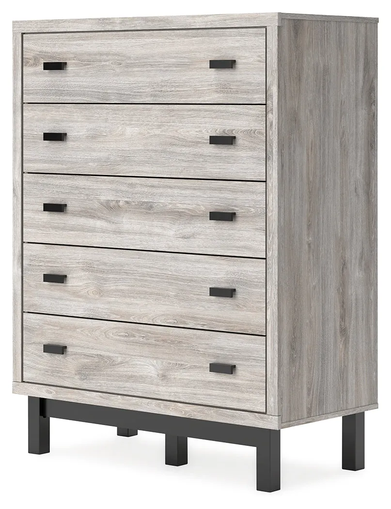 Vessalli Queen Panel Headboard with Mirrored Dresser and Chest in Two-tone